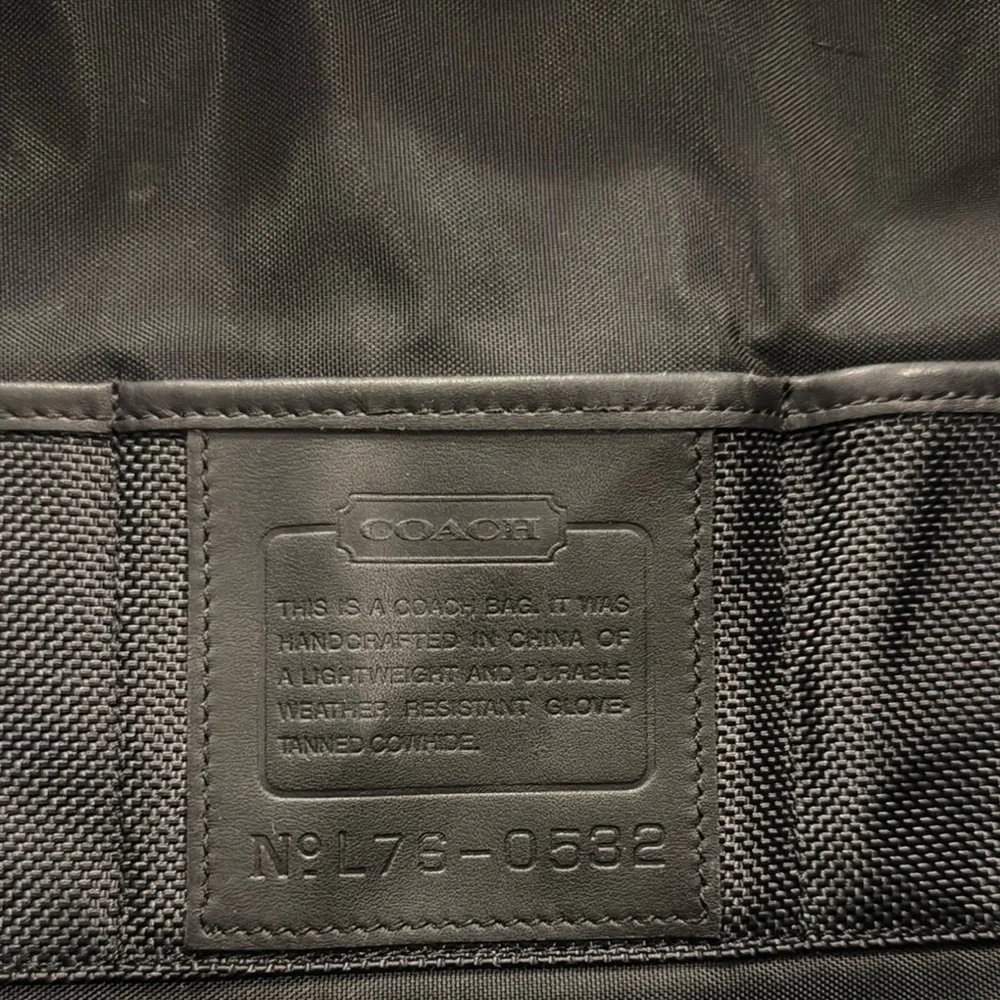 Vintage Coach Black Leather Men’s Briefcase pre-owned.